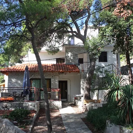 Apartman By The Sea Jagodna, Hvar - 3249 *